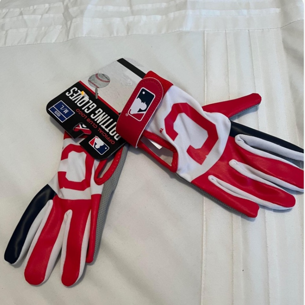 Celevland Indians guardians baseball battling gloves youth